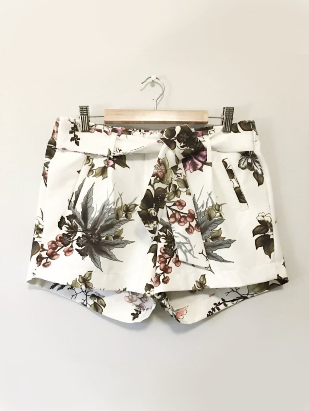 Botanical Floral Paper Bag Waist Shorts with Belt Size M
